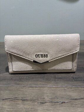 GUESS Ivory Embossed G Logo Trifold Wallet Clutch Silver Hardware